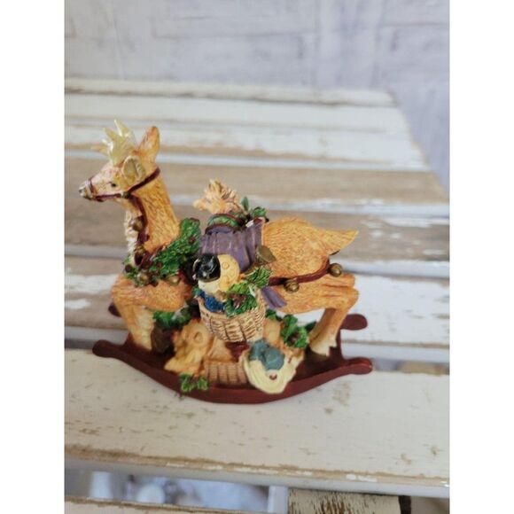 Reindeer rocking chair Xmas figurine village home - Picture 2 of 9